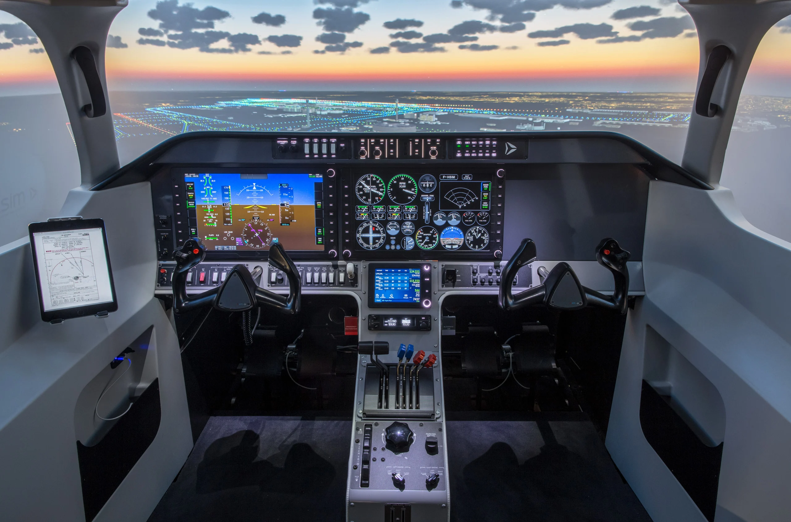 als-al250-cockpit-features-01a-mq0a2577